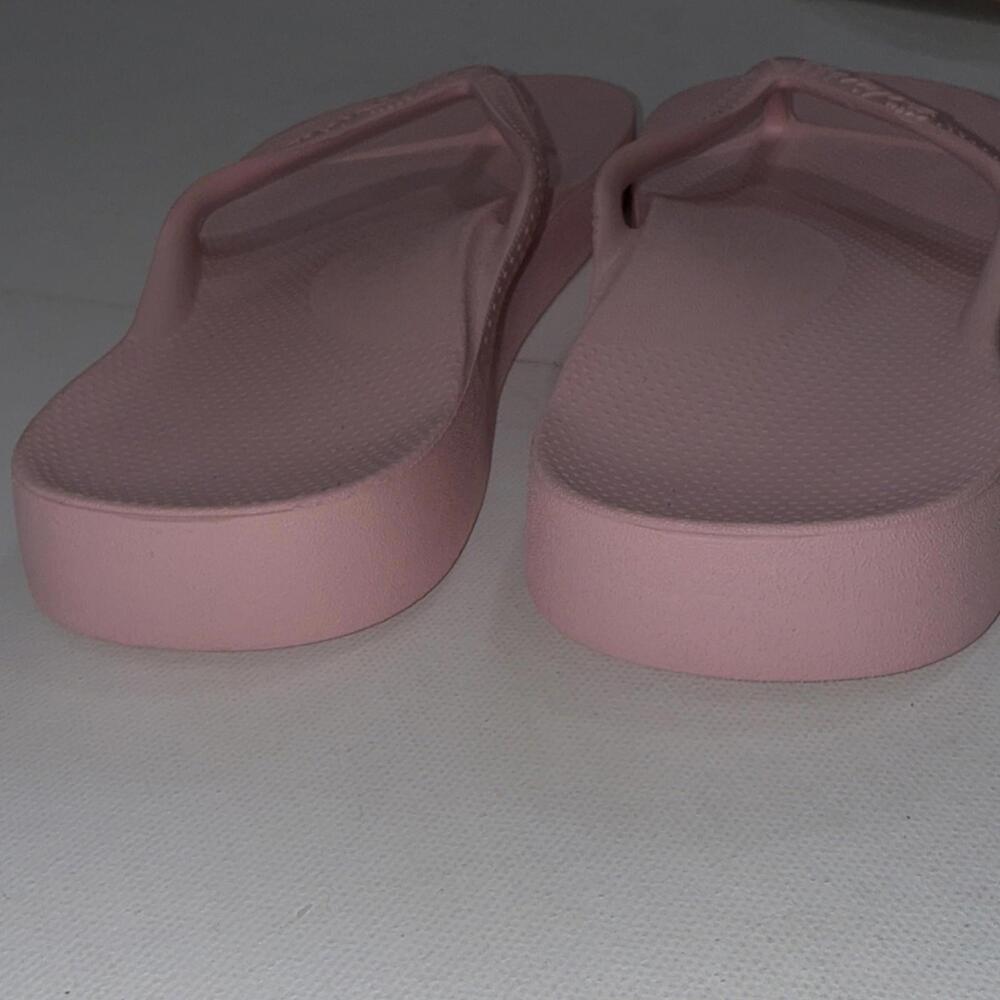 Archies Thongs Light Pink Outdoor Waterproof Flip Flops for Men & Women Size 4/5 - Picture 3 of 9